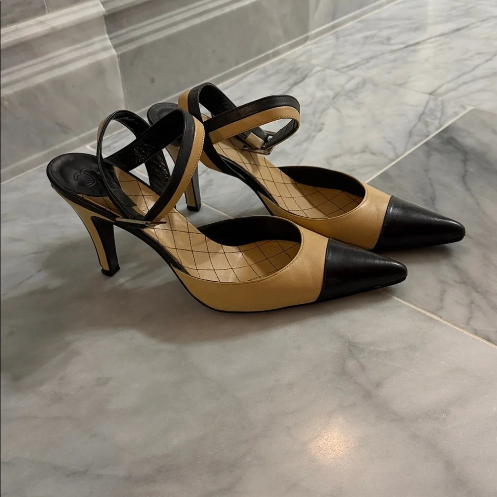 CHANAL Elegant Black and Tan Women's Heels - Picture 2 of 8